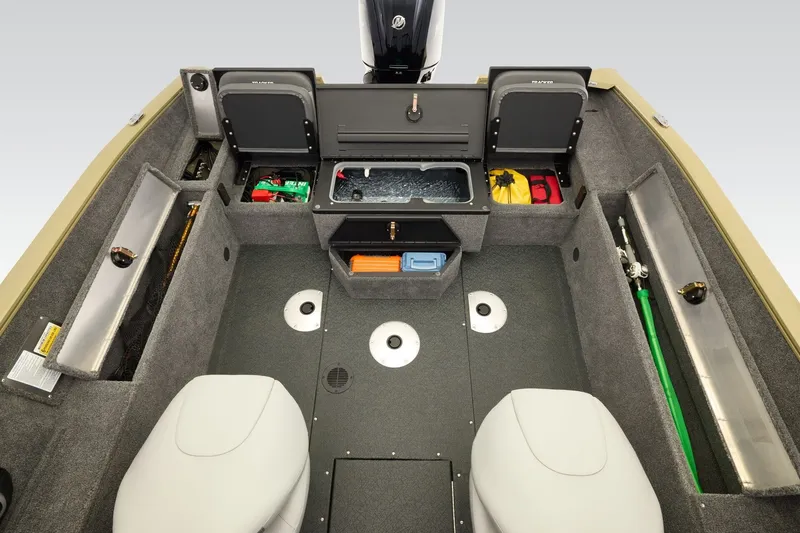 Slide: The Image of Tracker Pro Guide V-175 Combo 2027 - 24