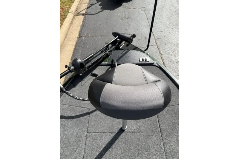 Slide: The Image of Fishing boat seat on a Nitro Z18 XL, 2027 model, with trolling motor visible. - 6
