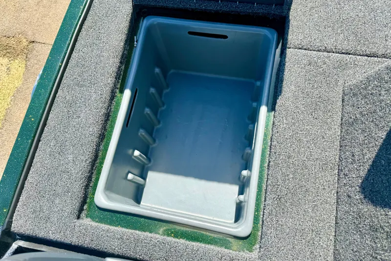 Slide: The Image of Storage compartment in 2027 Nitro Z18 XL Pro boat, featuring a spacious interior. - 25