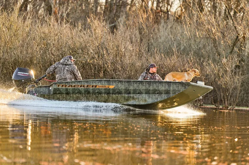 Slide: The Image of Tracker Grizzly 1553 Timber 2027 - 30