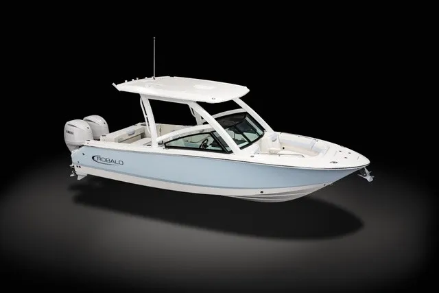 The Image of Robalo Dual Console R257 Arriving Mid Septembe 2027 - 1