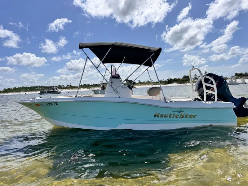 Slide: The Image of NauticStar 191 Hybrid 2022 - 1