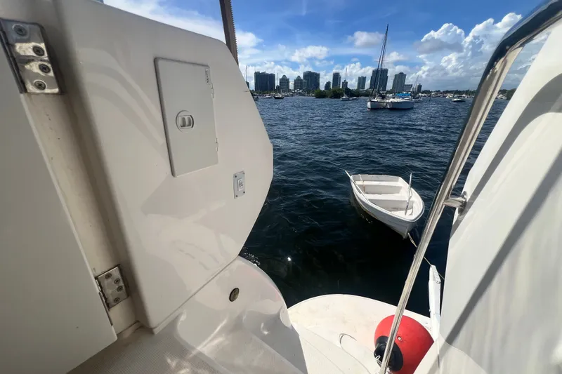 Slide: The Image of View from 2003 Sea Ray 480 Motor Yacht, overlooking water and city skyline. - 193