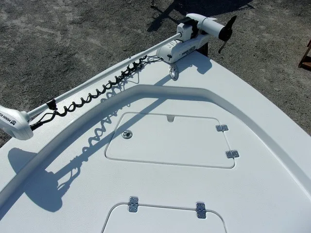 Slide: The Image of Sportsman Masters 207 Bay Boat 2021 - 4