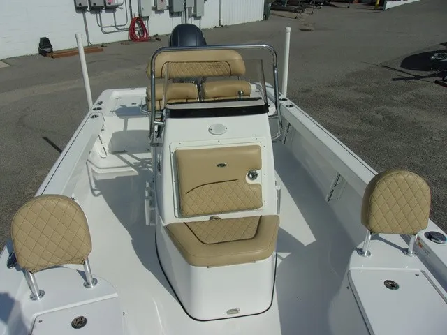 Slide: The Image of Sportsman Masters 207 Bay Boat 2021 - 5
