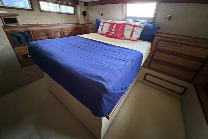 Slide: The Image of Viking 43 Double Cabin 1979 - 34