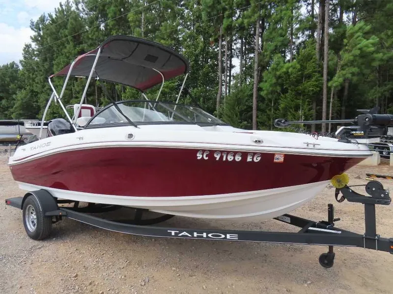 The Image of Tahoe Fiberglass 200 S 2024 - 1