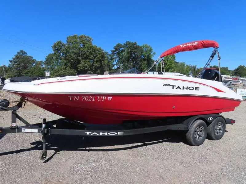 Slide: The Image of Tahoe Fiberglass 2150 2025 - 7