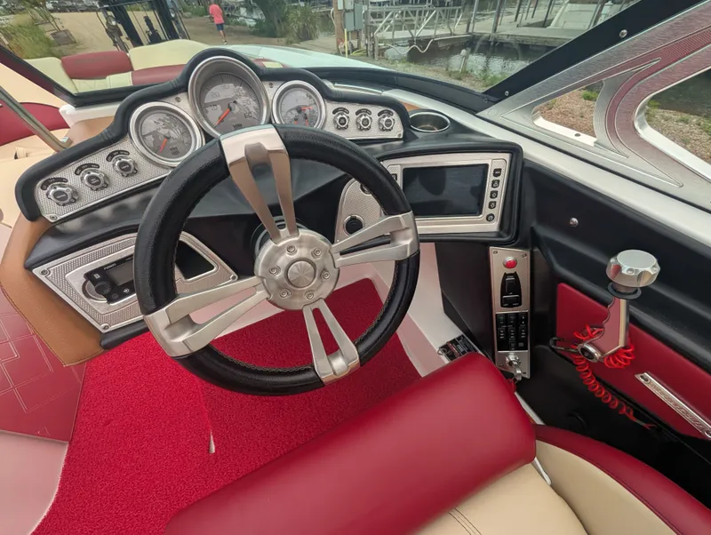 Slide: The Image of MasterCraft X46 2014 - 27