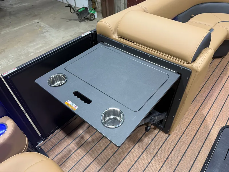 Slide: The Image of Bentley Pontoons Legacy 223 Swingback Tritoon & Honda 4-Stroke EFI 2026 - 25