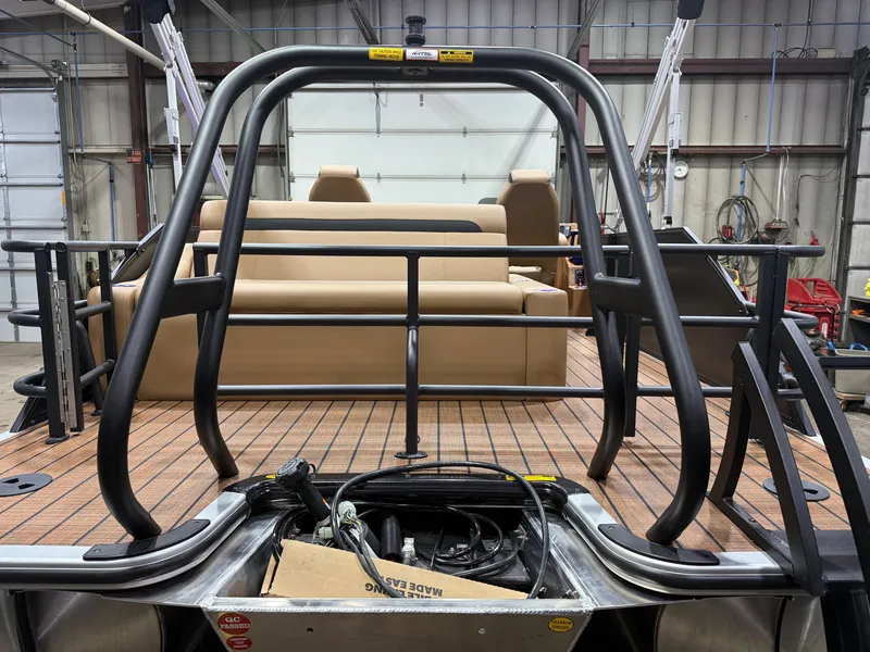 Slide: The Image of Bentley Pontoons Legacy 223 Swingback Tritoon & Honda 4-Stroke EFI 2026 - 42