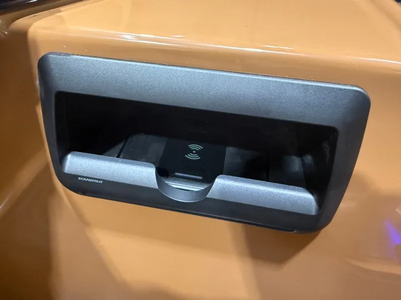 Slide: The Image of Bentley Pontoons Elite 223 Quad Swingback Tritoon 2026 - 16