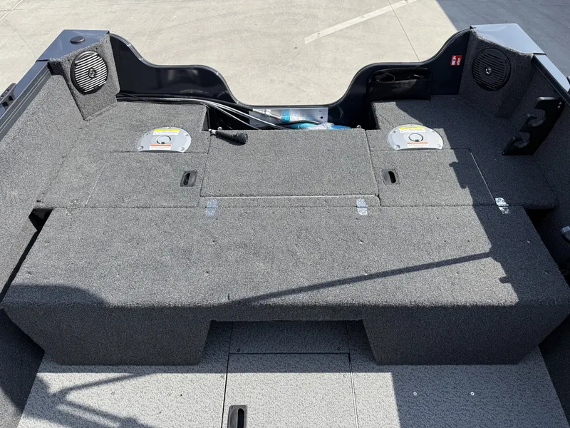 Slide: The Image of Crestliner 1650 Kodiak WT w/ 60HP Mercury! 2027 - 11