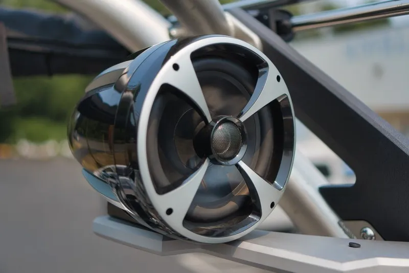 Slide: The Image of Malibu Wakesetter 21 MLX 2018 - 20