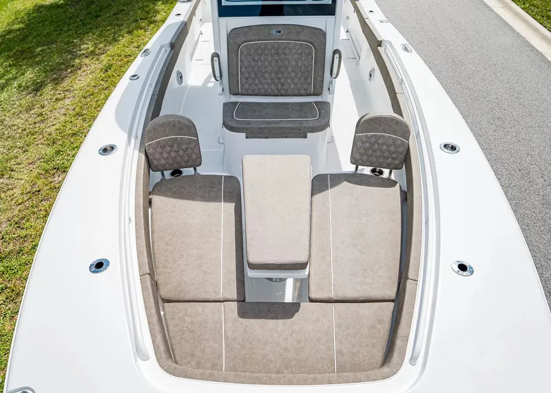 Slide: The Image of Sea Hunt Ultra 285SE 2027 - 23