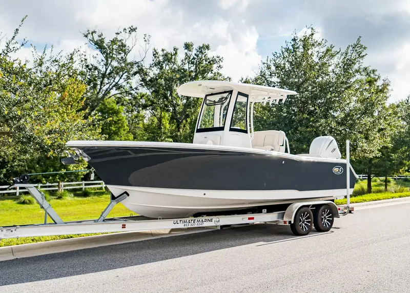 The Image of Sea Hunt Ultra 245SE 2027 - 1