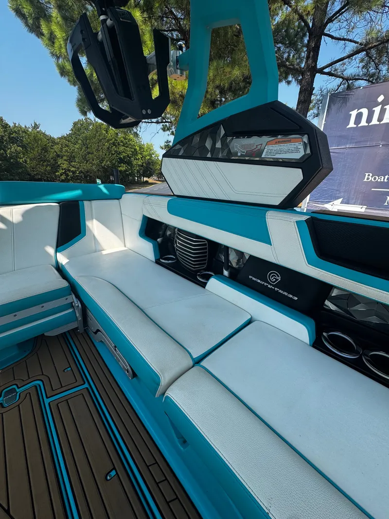 Slide: The Image of Nautique Super Air Nautique G23 2019 - 8