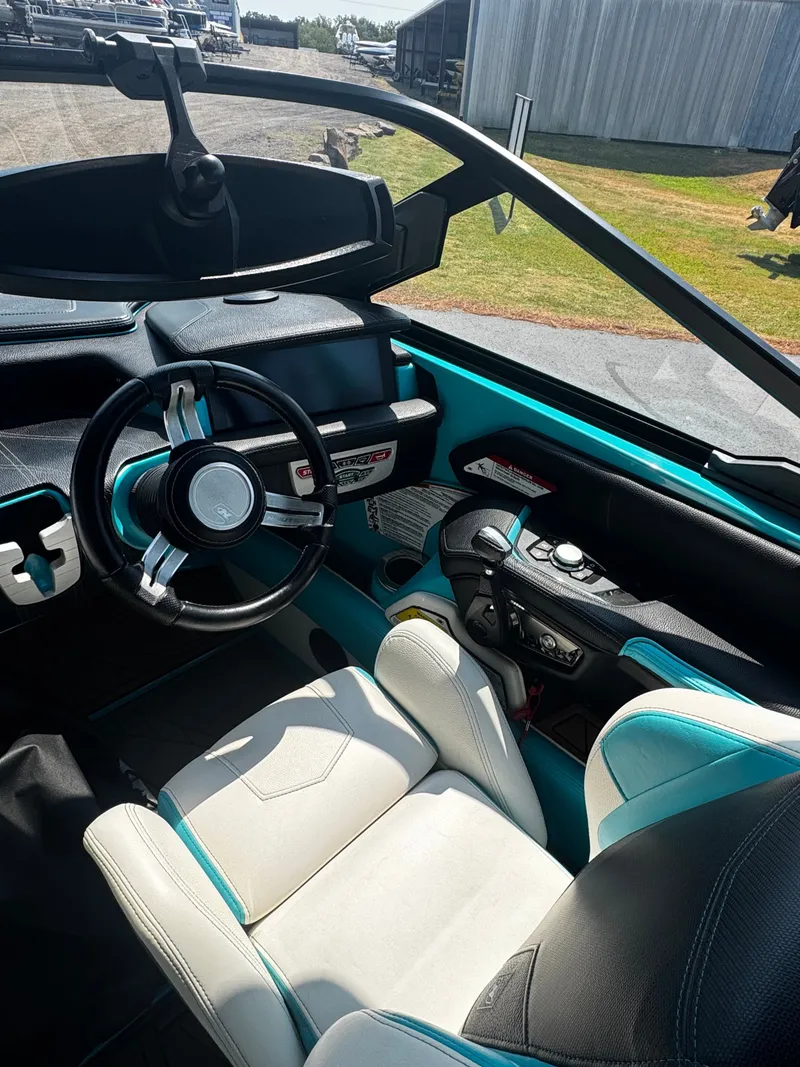 Slide: The Image of Nautique Super Air Nautique G23 2019 - 5