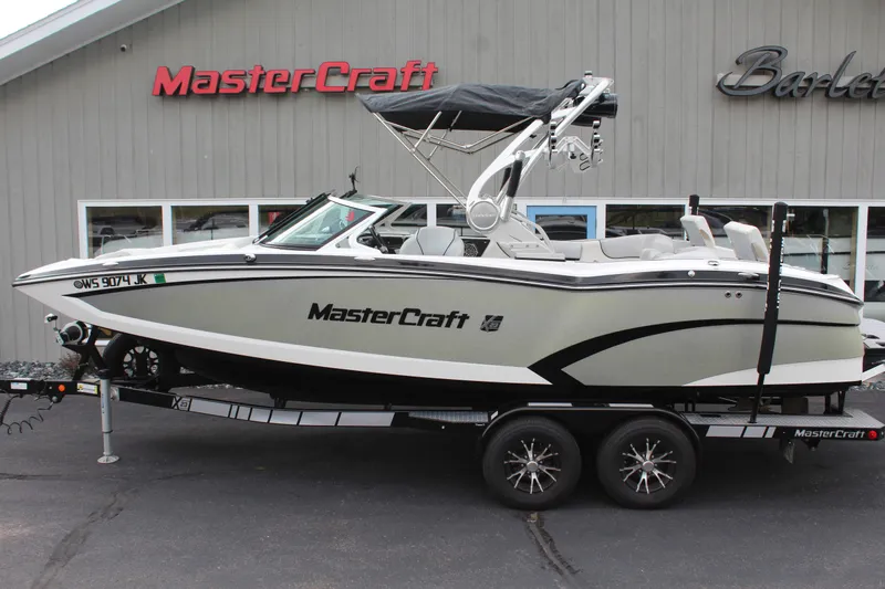 The Image of MasterCraft X23 2015 - 1