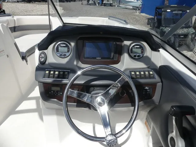 Slide: The Image of Chaparral 230 Suncoast 2017 - 16