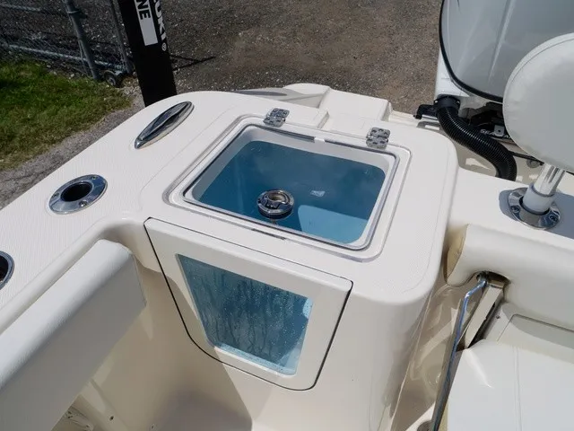 Slide: The Image of Bulls Bay 255 Center Console 2026 - 27