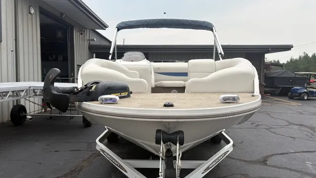 Slide: The Image of Princecraft Ventura 190V LE 2006 - 3