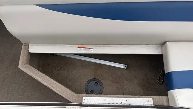Slide: The Image of Princecraft Ventura 190V LE 2006 - 21