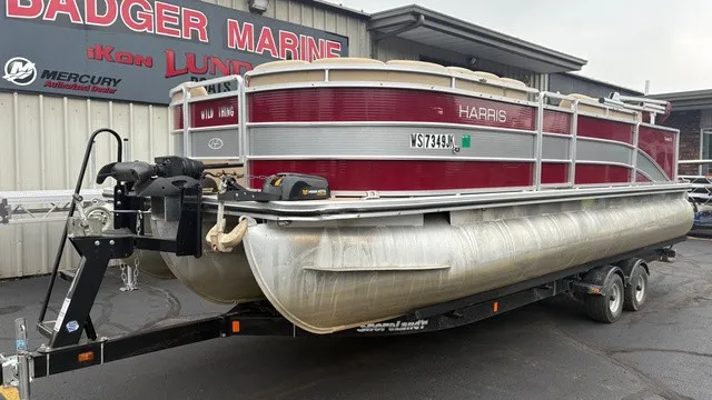 Slide: The Image of Harris Cruiser 220 2015 - 2