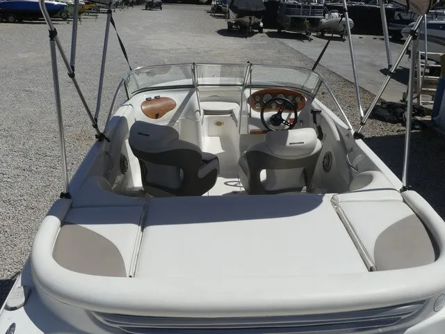 Slide: The Image of VIP 185 BR 2010 - 11
