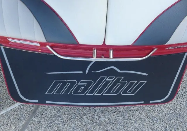 Slide: The Image of Malibu Wakesetter 22 VLX 2017 - 33