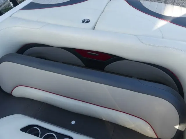 Slide: The Image of Malibu Wakesetter 22 VLX 2017 - 27