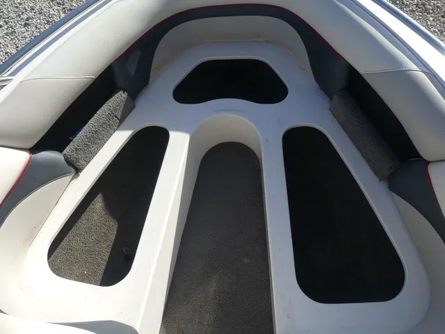 Slide: The Image of Malibu Wakesetter 22 VLX 2017 - 22