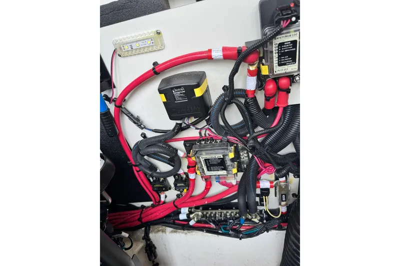 Slide: The Image of Electrical wiring system in a 2022 Sea Ray SLX 280 boat. - 23