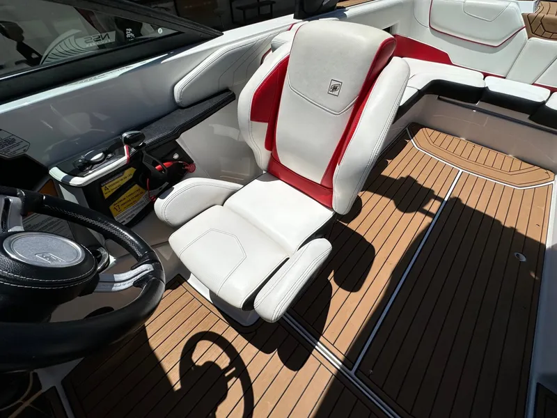 Slide: The Image of Nautique Super Air Nautique GS24 2019 - 34