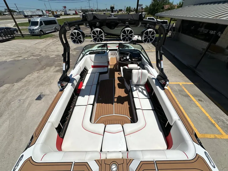 Slide: The Image of Nautique Super Air Nautique GS24 2019 - 38
