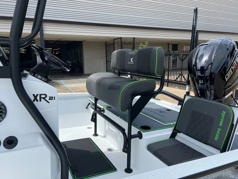 Slide: The Image of Xpress XR21 Bay 2027 - 15