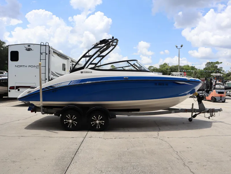 Slide: The Image of Yamaha AR210 2019 - 5