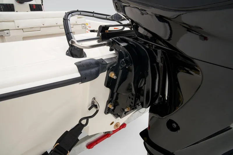 Slide: The Image of Mako Pro Skiff 15 CC 2026 - 37