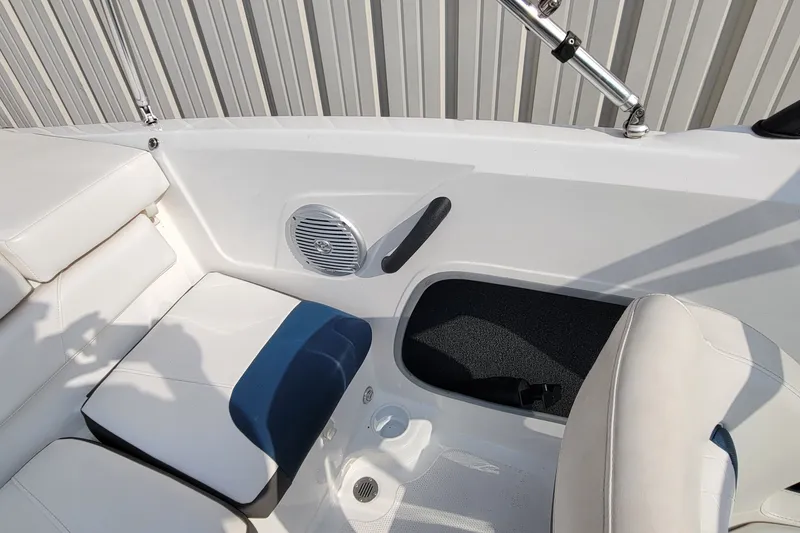 Slide: The Image of Interior of 2022 Tahoe 185 S boat with white seating and speaker. - 25