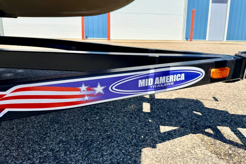 Slide: The Image of Trailer with "Mid America Trailers" logo, Starcraft EX 20 C, 2021 model. - 18