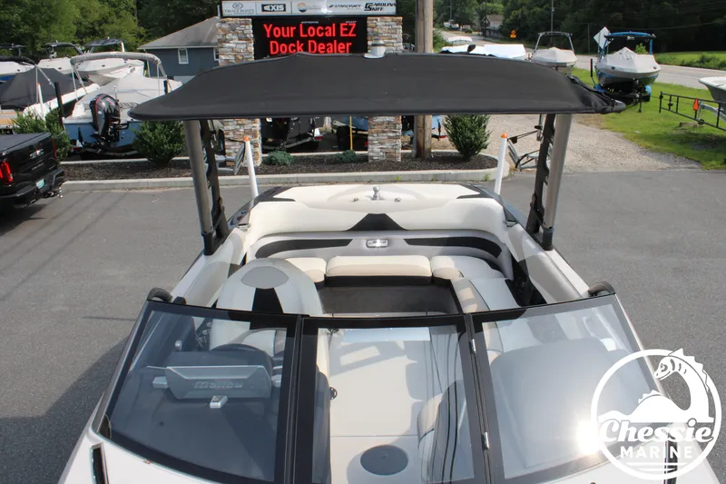 Slide: The Image of Malibu Wakesetter 23 LSV 2016 - 30