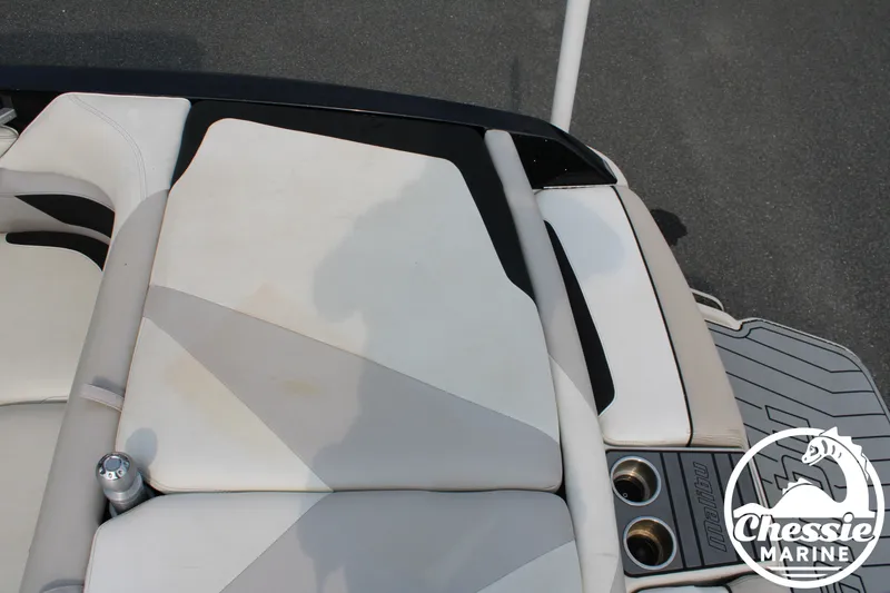 Slide: The Image of Malibu Wakesetter 23 LSV 2016 - 14