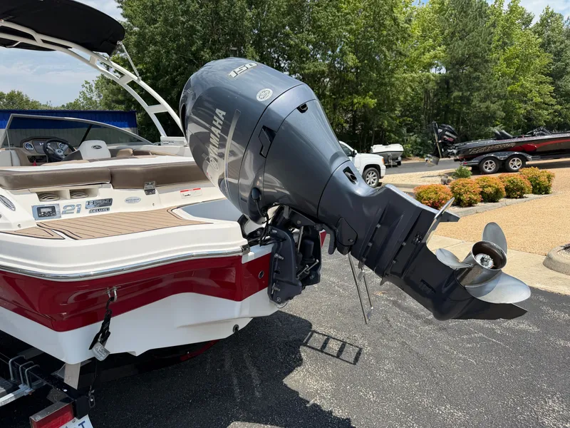 Slide: The Image of Chaparral H20 21 2019 - 20