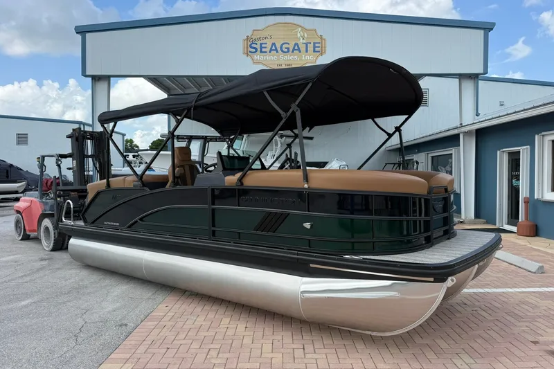 The Image of 2027 Bennington 22 M Quad Bench pontoon boat displayed at Seagate Marine Sales. - 0