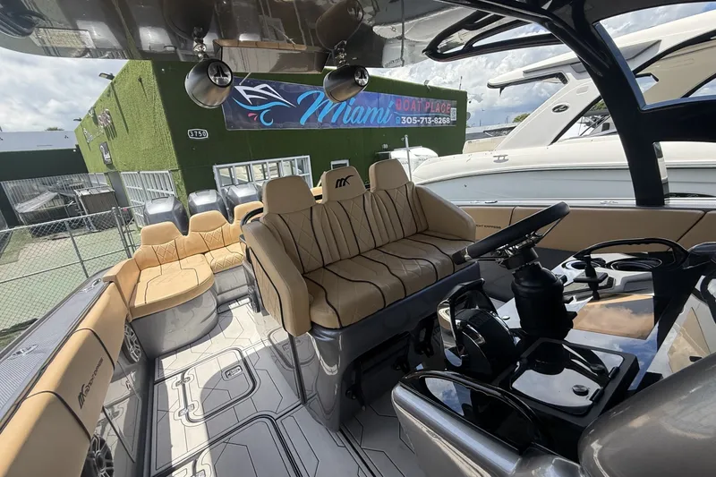 Slide: The Image of Interior of a 2007 Midnight Express 37 Open boat with luxurious seating. - 31