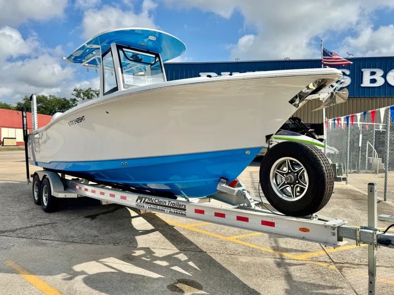Slide: The Image of Sea Hunt Ultra 265SE 2025 - 3