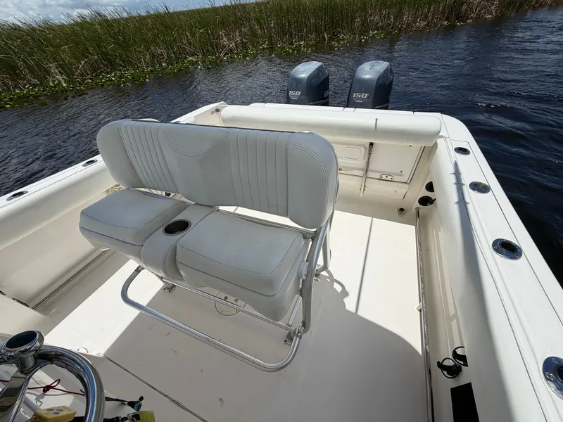 Slide: The Image of Robalo R240 Center Console 2014 - 15