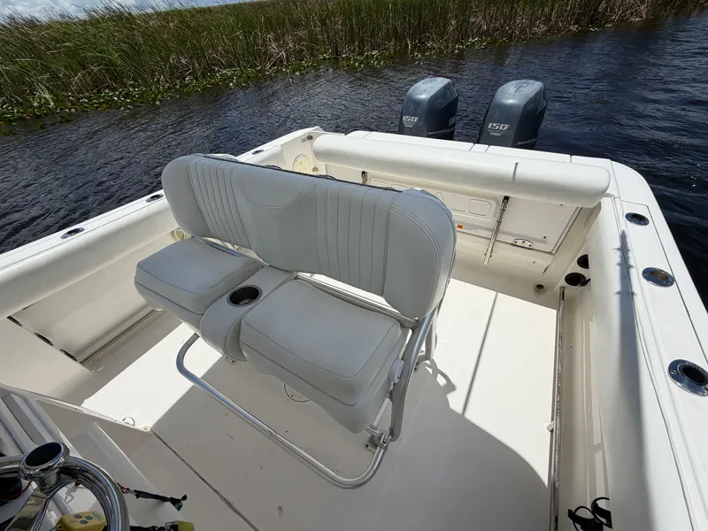 Slide: The Image of Robalo R240 Center Console 2014 - 14