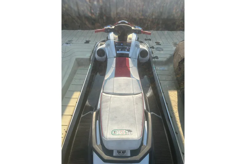 Slide: The Image of 2021 Yamaha WaveRunner VX Deluxe on dock, top view. - 5
