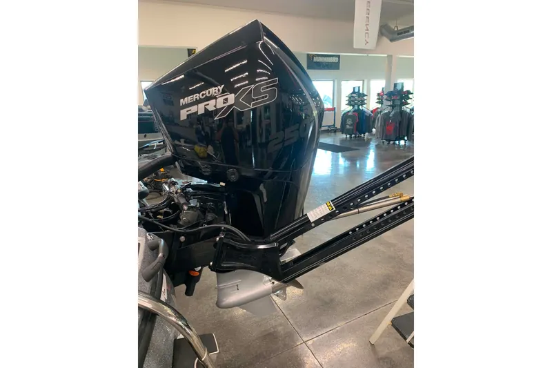 Slide: The Image of Mercury Pro XS 250 engine on a 2022 Nitro Z21 XL boat in showroom. - 7